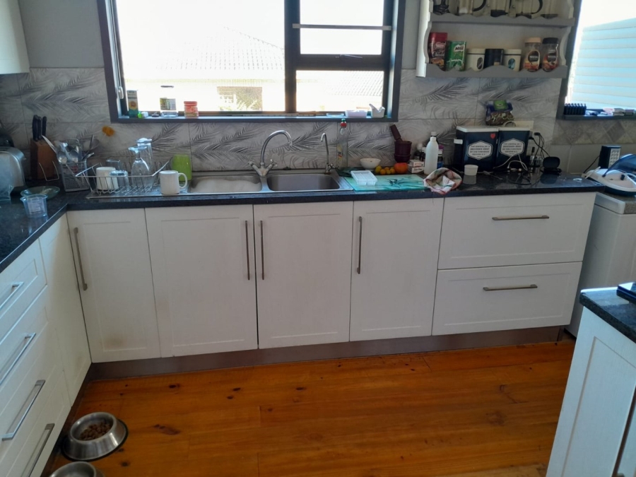 3 Bedroom Property for Sale in Stilbaai Wes Western Cape